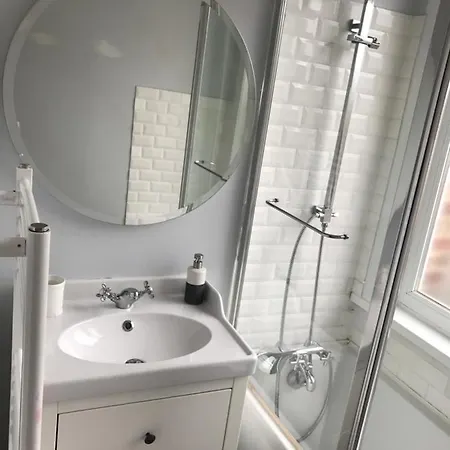 Апартаменты Charmante Maison 90m2 Sur Mouvaux.